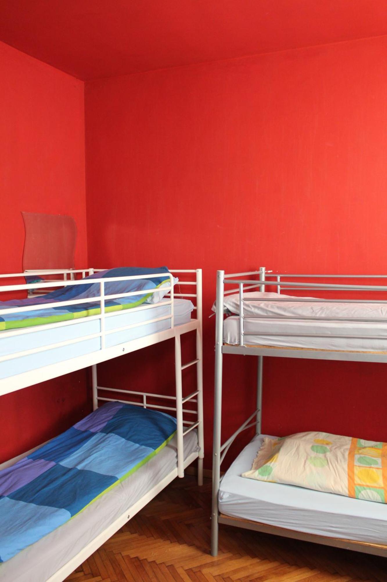 Fun House Vandrehjem Bukarest Eksteriør billede